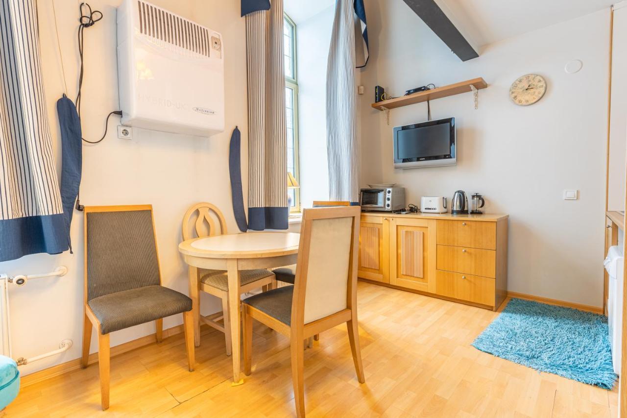 Daily Apartments - Split Level Apartment Near Port Reval Esterno foto